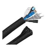 配線が一瞬で落ち着く｜Hocerlu ケーブル収納スリーブ（3m・13mm）でデスク裏の景色が変わった