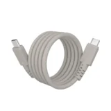 絡まないだけで、ここまで変わる。MOTTERU マグネットシリコンケーブル（MOT-MGSCC100-EGY）が日常にちょうどいい理由