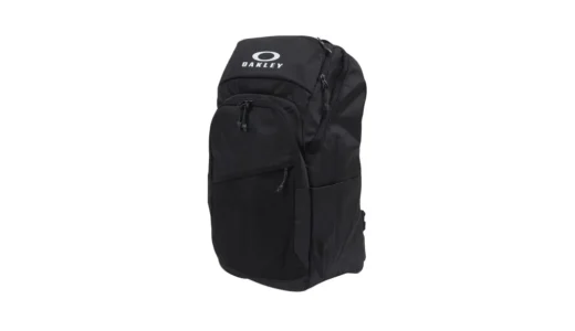 軽さで選んで正解だった｜Oakley FOS901982 ESSENTIAL DAY PACK M 9.0が毎日にちょうどいい理由