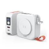 【もう充電で悩まない】PHILIPS DLP4347CW｜これ1台で外出も旅行も完結したモバイルバッテリー