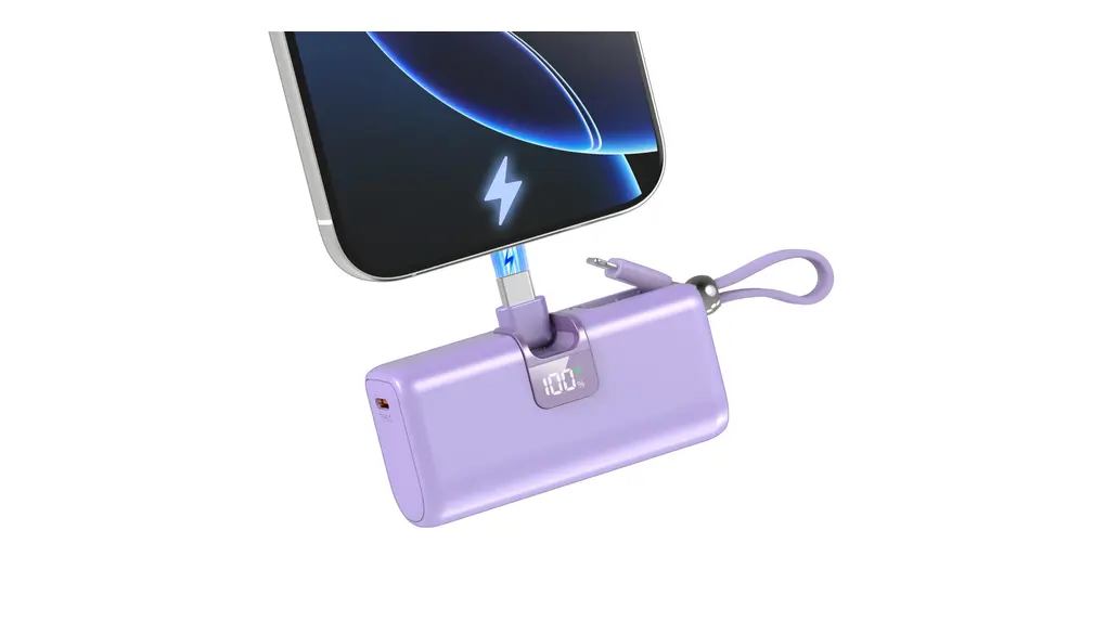 モバイルバッテリー 軽量 小型 モバイルバッテリー iphone 【2025新設計・タイプC端子一体型・6000mAh大容量】モバイル・バッテリー コードレス 直差し 3A急速充電 スマホ充電器 Type-C入出力兼用 ライトニングケーブル内蔵 LCD残量表示 持ち運び充電器 機内持ち込み PSE認証済 iPhone/iPad/Android各種対応 (パープル)