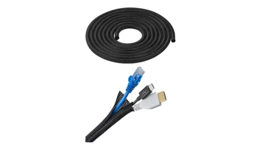 配線が整うだけで、部屋の印象が変わった｜サンワダイレクト ケーブルスリーブ 200-CA062BKのちょうどいい実力