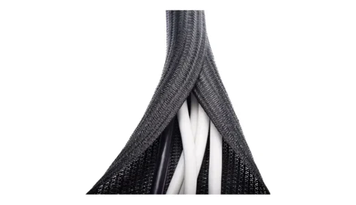 配線ストレスが一瞬で消えた｜ZhiYo 編組ケーブルスリーブ 直径25mmで空間が整う体験