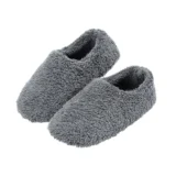 冬のフローリングがつらい人へ｜Adukor もこもこスリッパで足元からぬくぬく快適な家時間