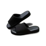 軽くてふわっと足がラク｜IkucheL 抗菌ルームシューズで家の中の疲れが変わる