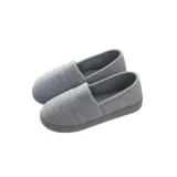 入院バッグに1足入れておきたい安心感｜koulee かかと付きルームシューズ 軽量＆滑り止めで院内移動も快適