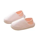 【Le Li Ca（レリカ）チェック柄ルームシューズ】かかと付きで安心感アップ｜軽くてやさしい履き心地の室内スリッパ