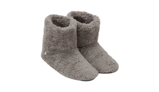 冬の足元、ここまで変わる？ mianshe もこもこルームブーツ｜足首までぬくぬく包まれる冬の新定番