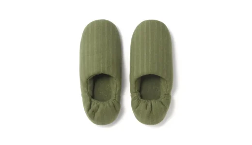 足を入れた瞬間ほっとする｜無印良品「綿フランネルかかとにフィットするルームシューズ」で家時間が変わる