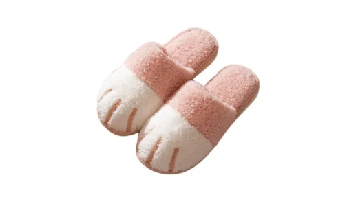 足元が猫になる冬の癒し｜ねこタウン「猫爪スリッパ」ふわもこタオル地ルームシューズが可愛すぎる