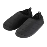 【PEAK JOHN】片足62gの超軽量ルームシューズ｜冬の足元をふんわり守る静音＆撥水スリッパ