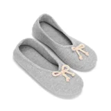 Preggerify リボン付きルームシューズ｜入院・妊娠中も安心して歩ける滑り止め付き室内シューズ