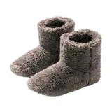 冬の床が冷たい…を解決｜静石盧 もこもこルームブーツで足元からぬくぬく快適な冬時間