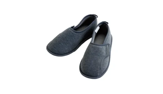 【踏み抜き防止で足元を守る】徳武産業 防災ルームシューズ4606｜普段履きできるのに災害時も安心な室内スリッパ