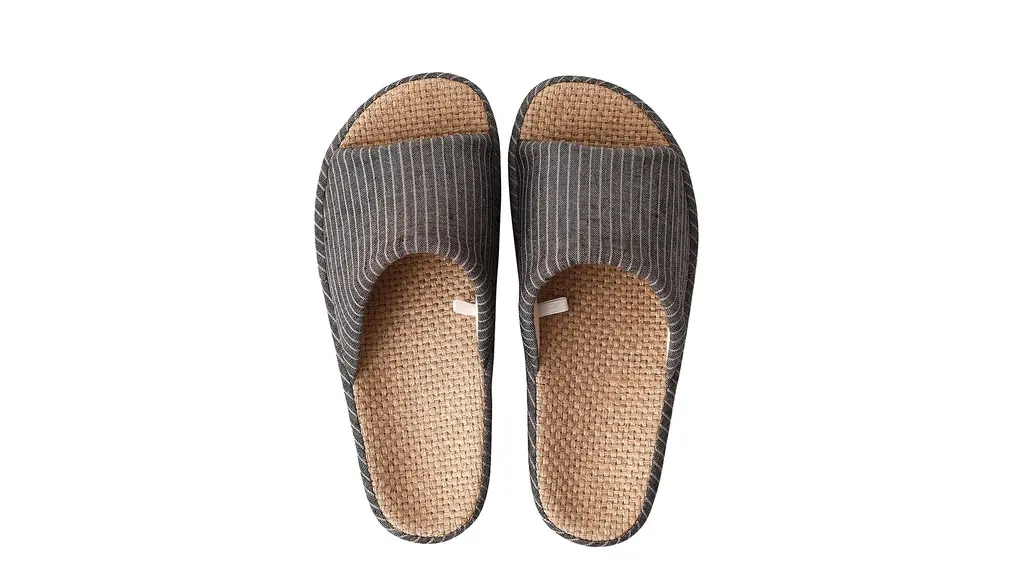 [YAKIDA] 人間工学デザイン スリッパ 室内 麻 ルームシューズ 室内履き 静音 軽量 四季 前開き 滑り止め メンズ レディース 和風 無地 シンプル 素足で履く洗濯可