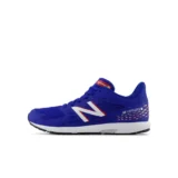 new balance HANZO Jで毎日走りたくなる？軽さが嬉しいキッズシューズ