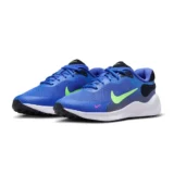 NIKE レボリューション 7は毎日履きたい？軽さで選ぶランニングシューズ
