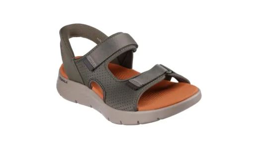 SKECHERSスリップインズで夏の足元が変わる｜立ったまま履ける快適サンダル